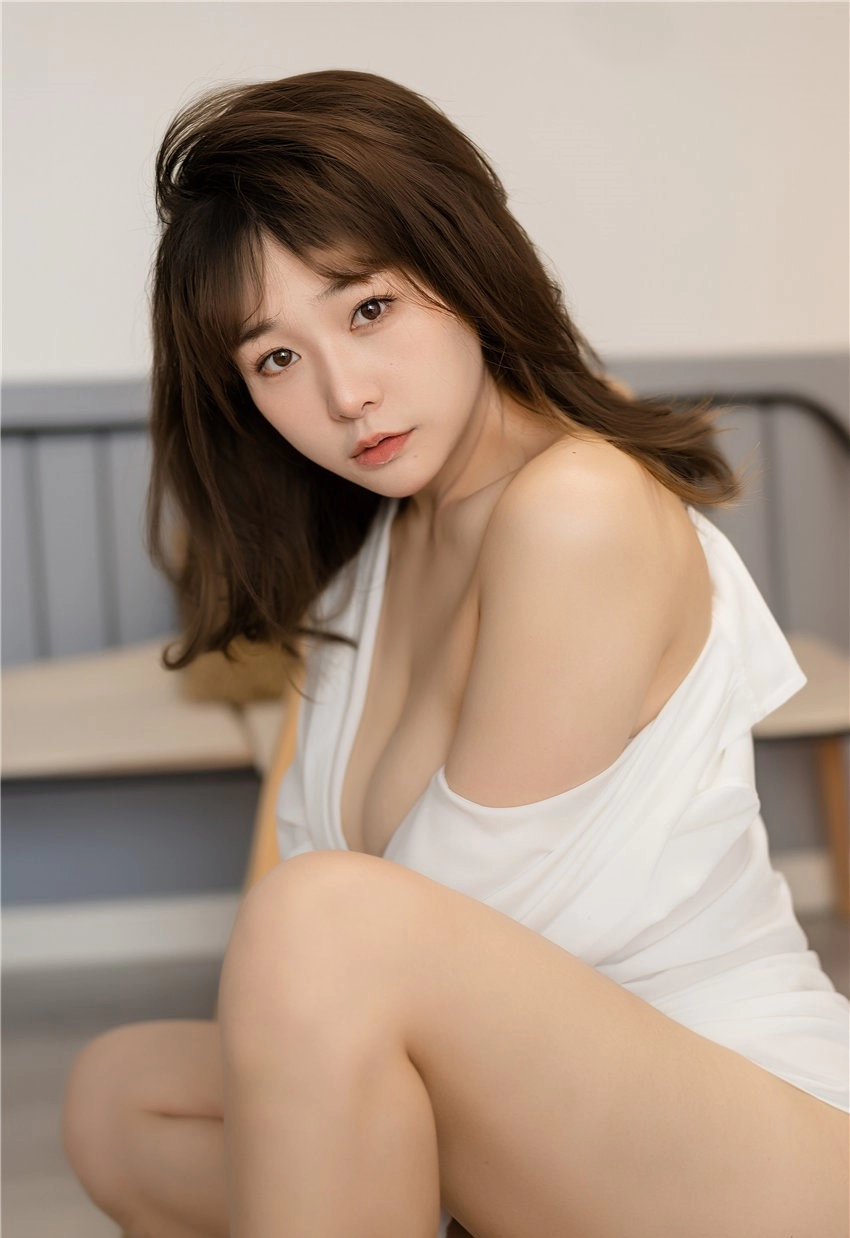 三刀刀miido 情人节 男友衬衣[47P-440MB]-尤坊沐